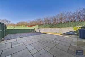 Photo 15- click for photo gallery